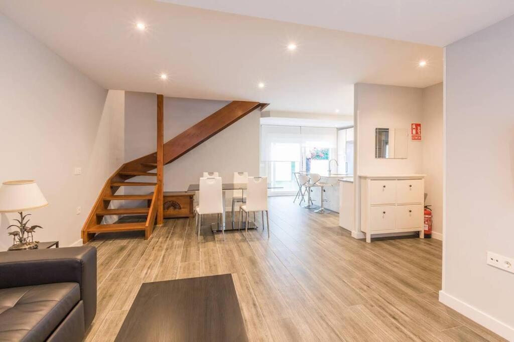 Ferienhaus En La Cuidad- Con Jardin Y Barbacoa *