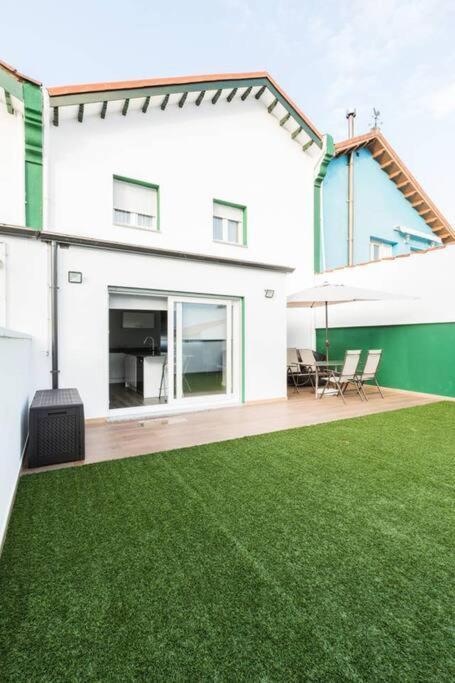 En La Cuidad- Con Jardin Y Barbacoa * Gijón